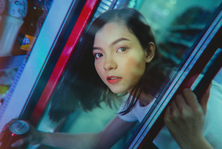 广州抖音直播带货培训机构哪家好(抖音和快手)