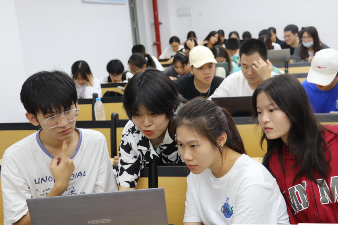 pr怎么设置蒙版_设置蒙版是什么意思_设置蒙版快捷键