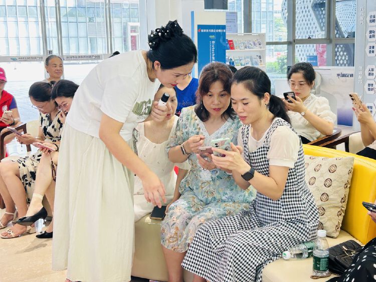 手机怎样做视频剪辑_视频剪辑手机做什么好_视频剪辑手机做什么软件